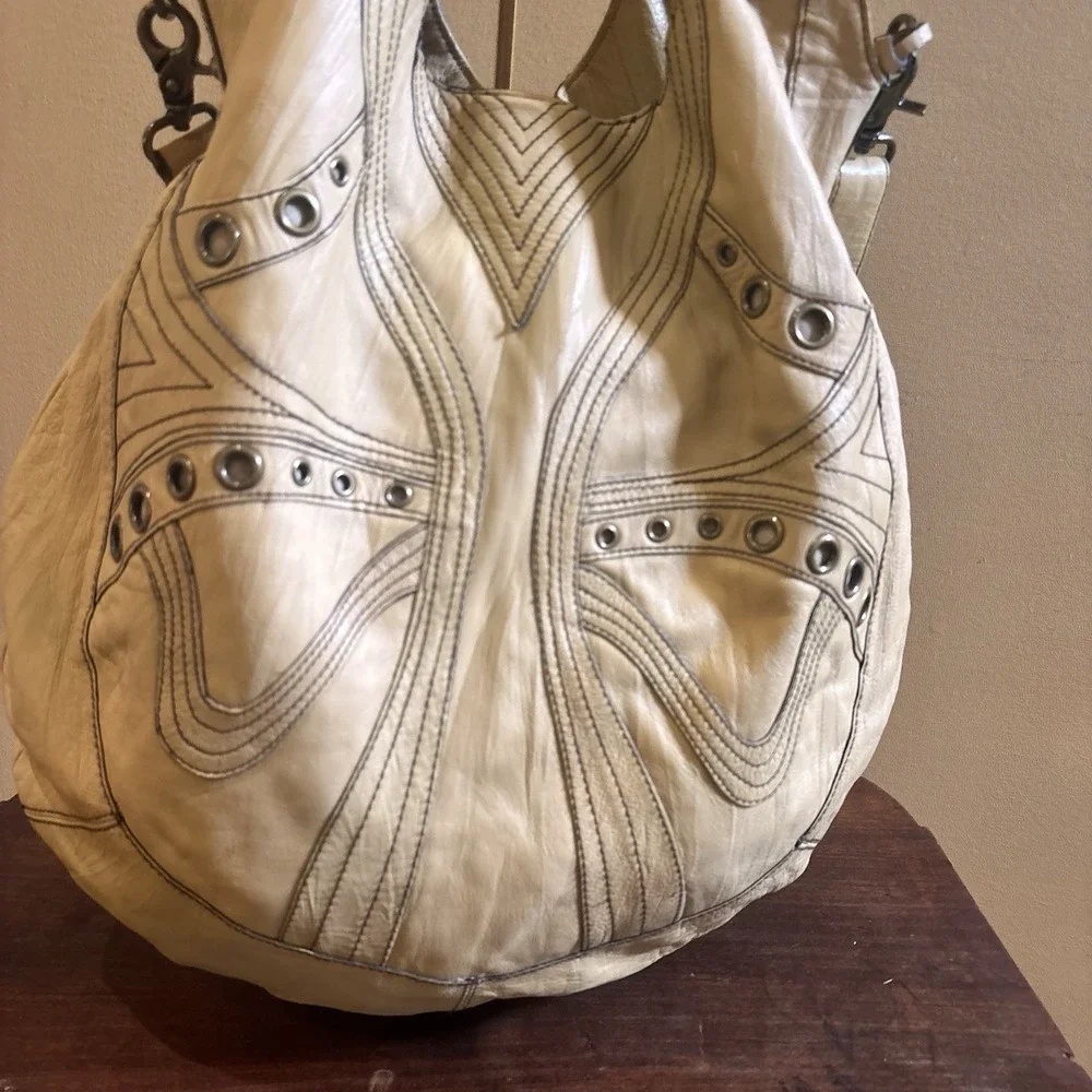 Betsey Johnson Vintage Leather Hobo Tote Bag Beige Studded Boho Shoulder Purse